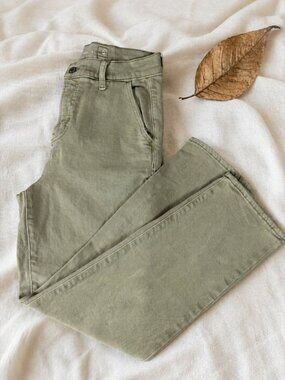 Old Navy Sky Hi Straight Utility Pants Womens Size 6 Sage Green High Rise